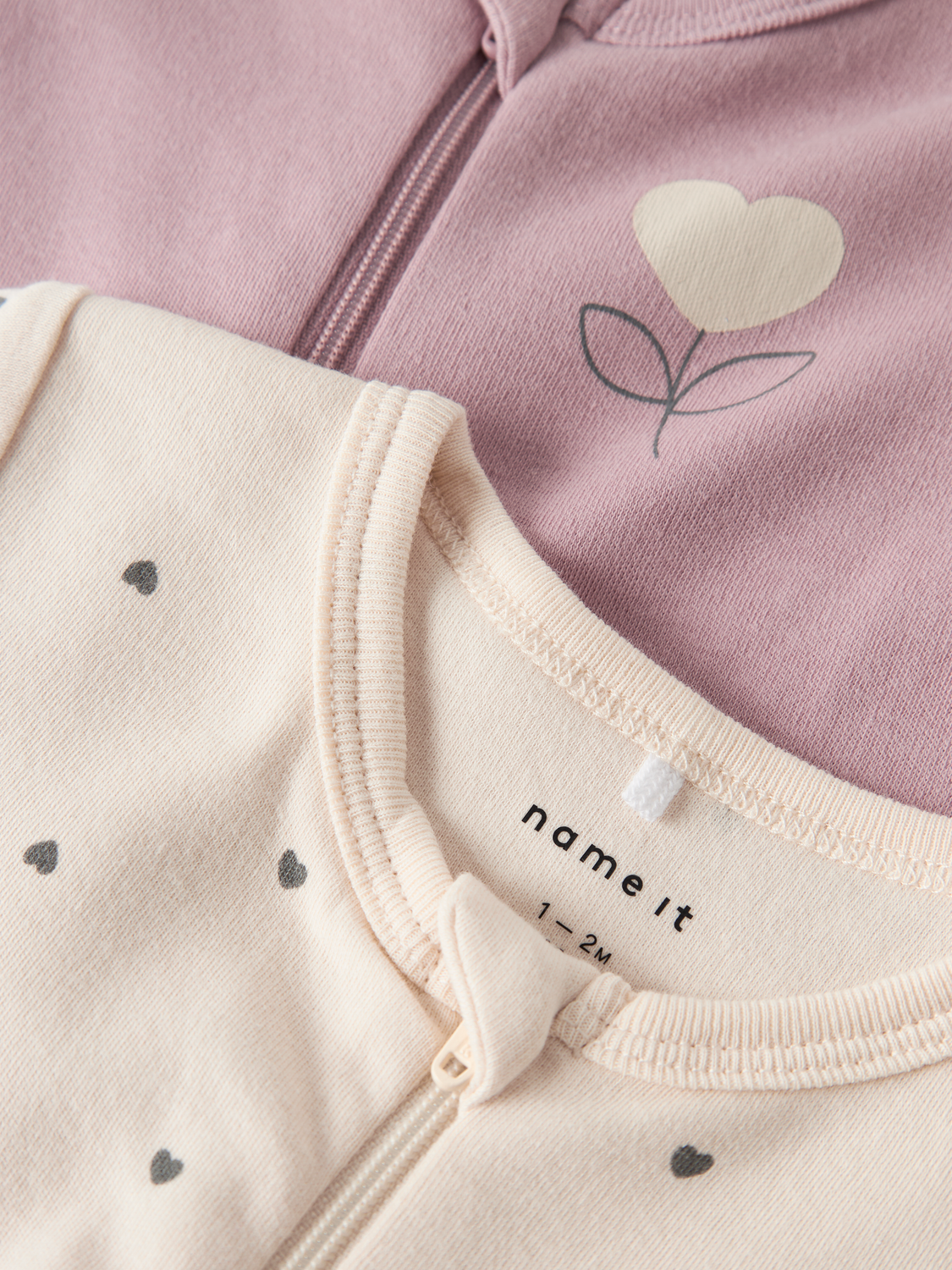 model_shot-front_full